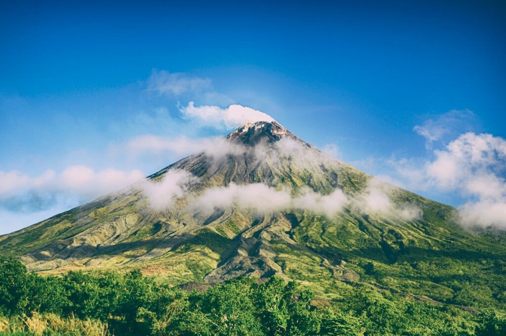 Hoe een vulkaanuitbarsting in Indonesië het dagelijks leven beïnvloedt
